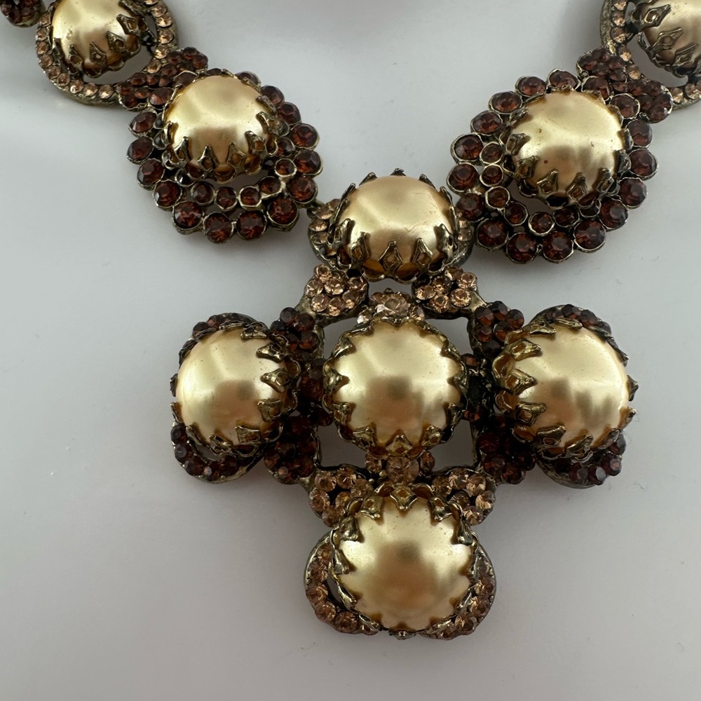 Elegant Gold and Brown Statement Necklace